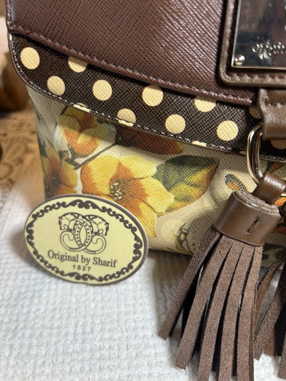 Darling Shariff Handbag - Picture 10 of 11